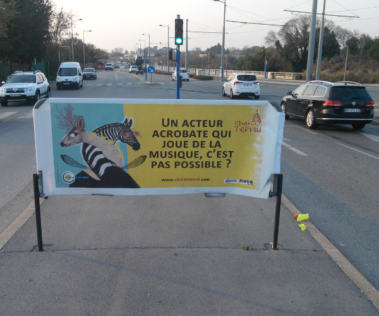 bache publicitaire centre ville