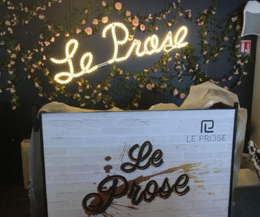 Lettres lumineuse le prose