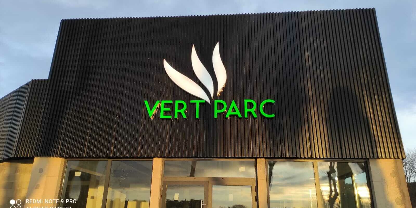 enseigne vert parc