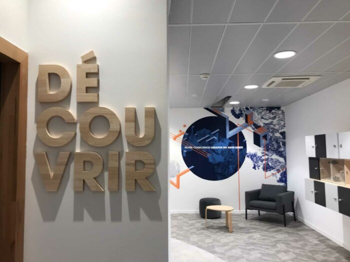 office_branding_signaletique_entreprise_visual_factory_enseigne