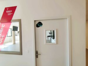 enseigne signalétique De Vinci Higher Education université montpellier